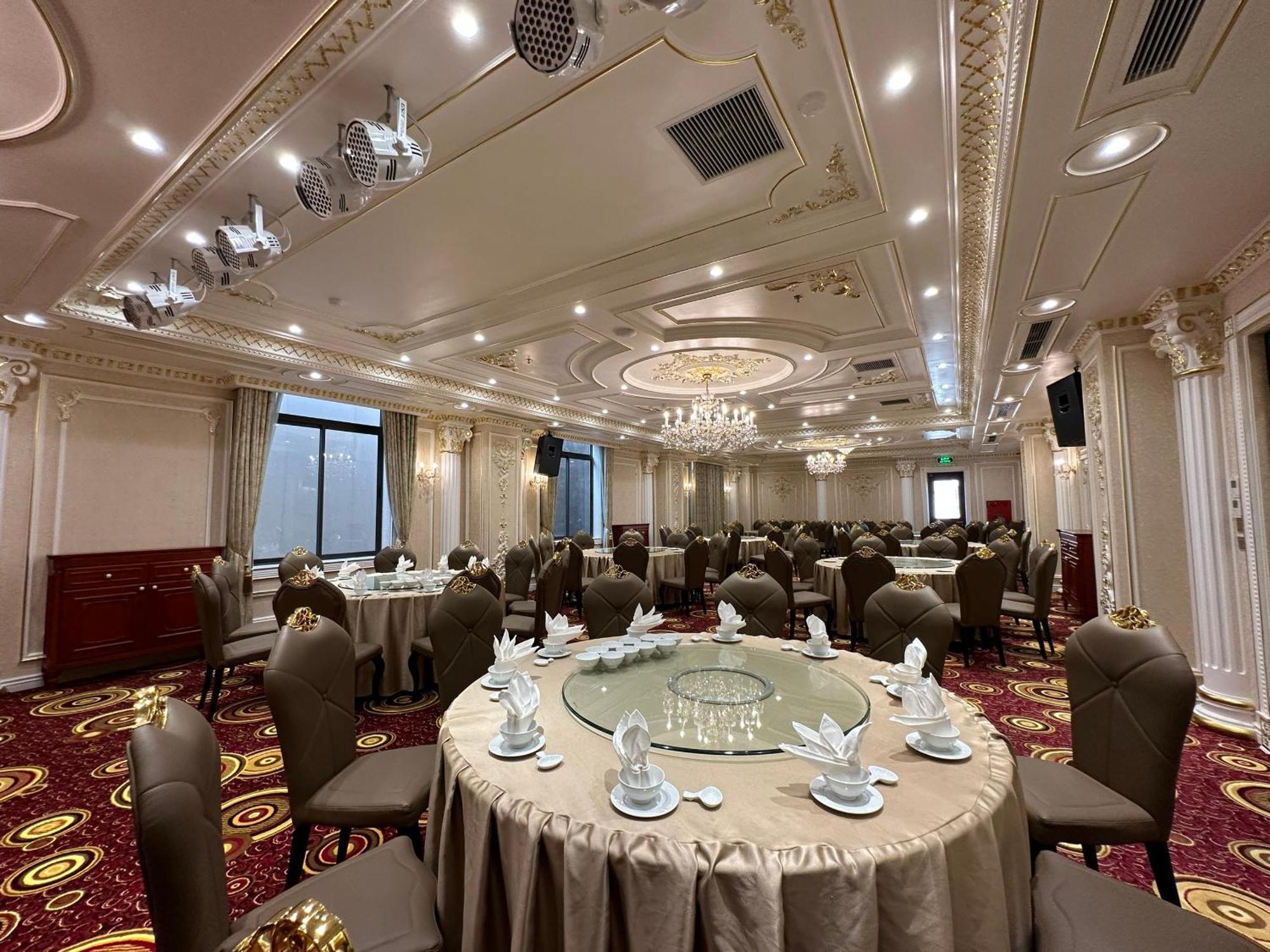 Kinh Bac Palace Hotel Bắc Ninh Buitenkant foto