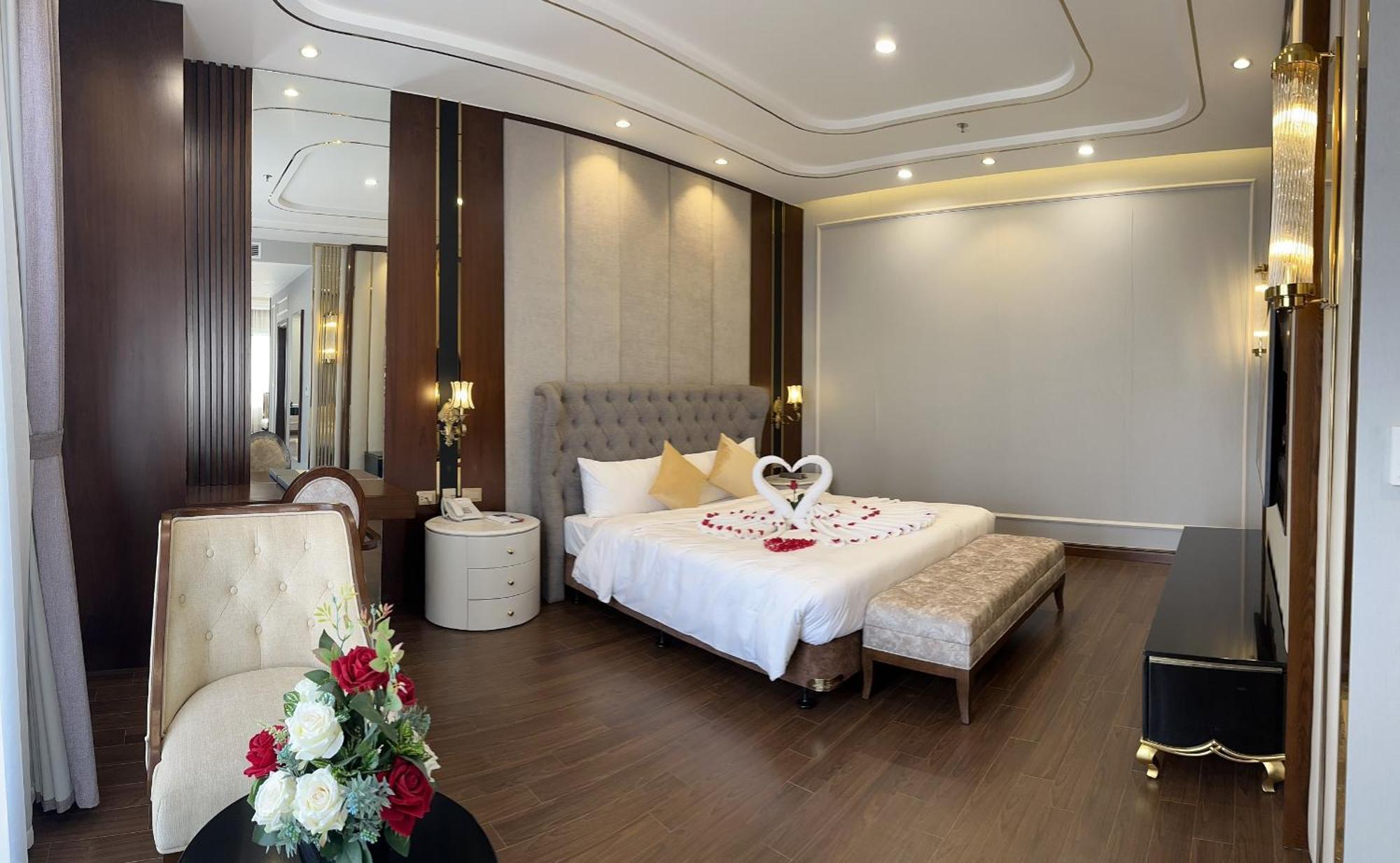 Kinh Bac Palace Hotel Bắc Ninh Buitenkant foto